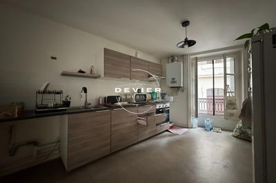 Appartement - 88 m² - 3 pièces