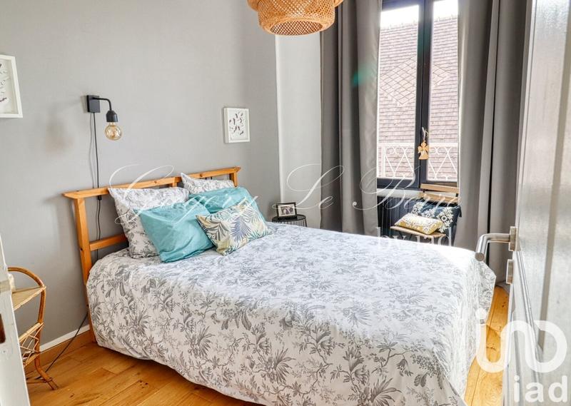 Maison - 171 m² - 7 pièces