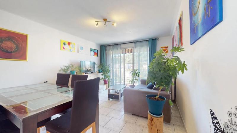 Appartement - 57 m² - 3 pièces