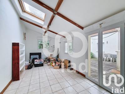 Maison - 94 m² - 5 pièces