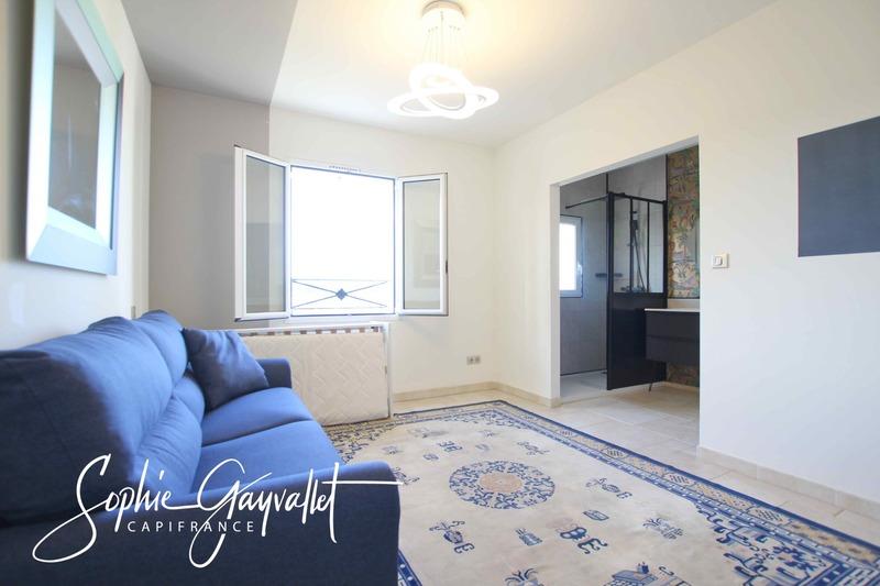 Villa - 168 m² - 6 pièces