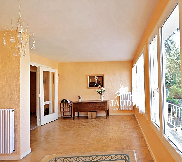 Appartement - 77 m² - 3 pièces