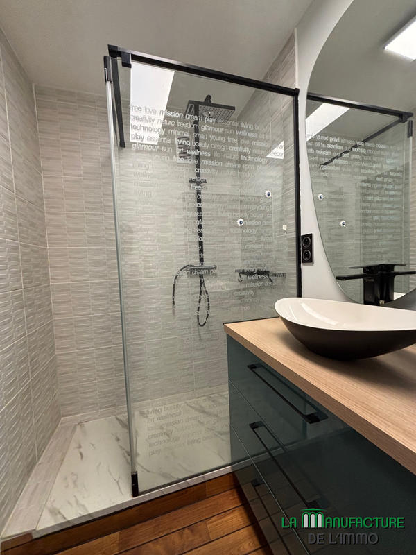 Appartement - 77 m² - 4 pièces