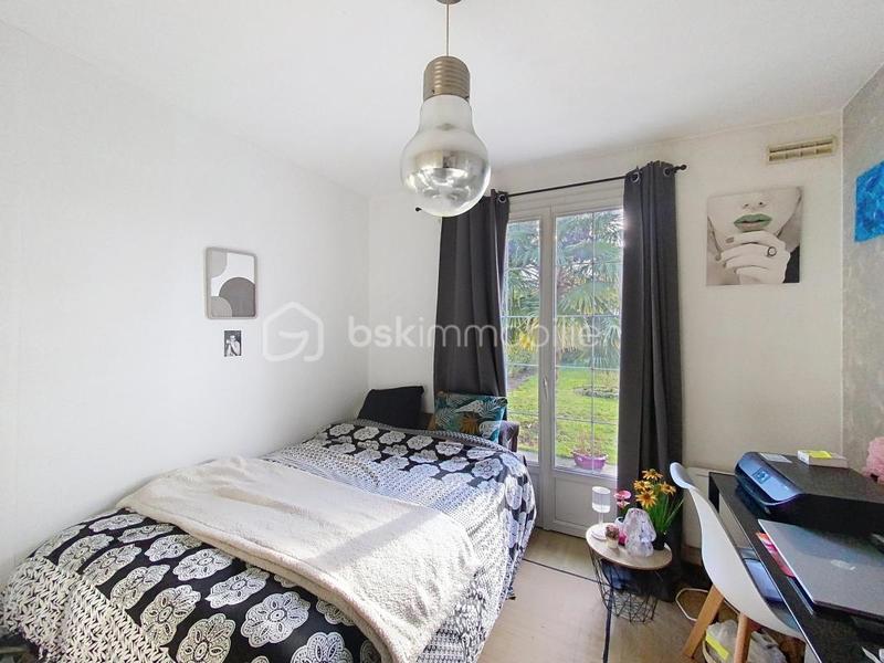 Maison traditionnelle - 112 m² - 6 pièces