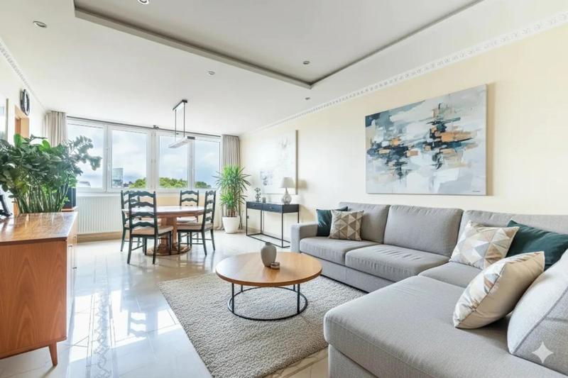 Appartement - 96 m² - 5 pièces