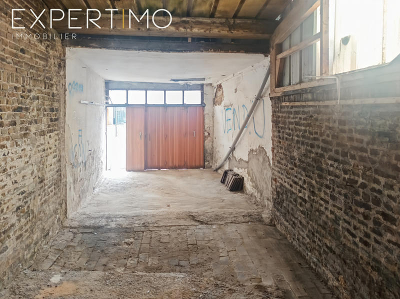 Parking / Garage - 30 m²