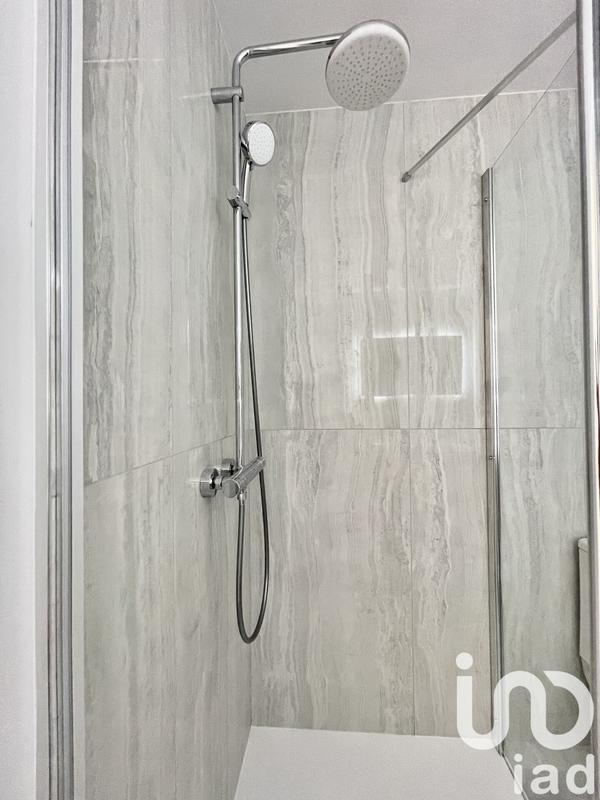 Appartement - 97 m² - 5 pièces