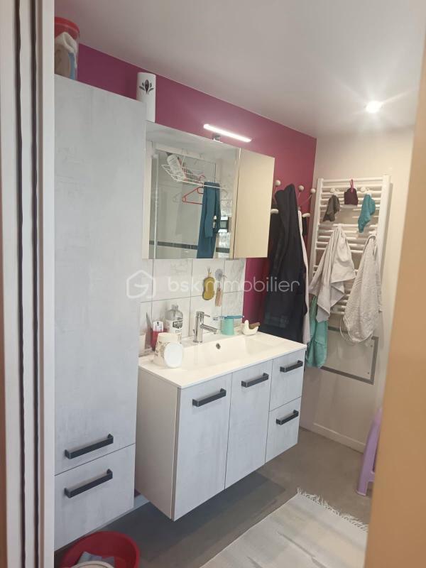 Maison de campagne - 200 m² - 6 pièces