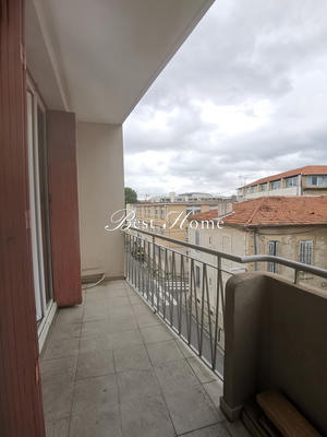 Appartement - 83 m² - 3 pièces