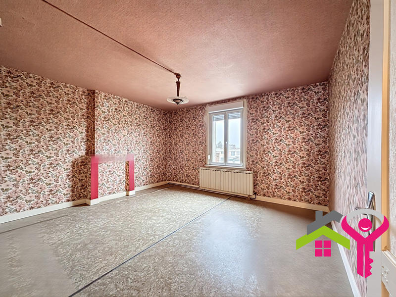 Maison - 102 m² - 4 pièces