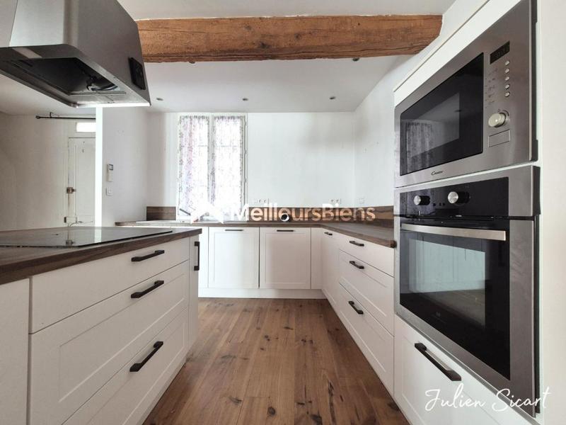 Maison - 88 m² - 4 pièces