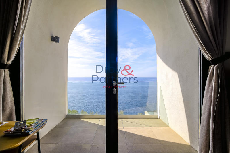 Appartement - 550 m² - 13 pièces