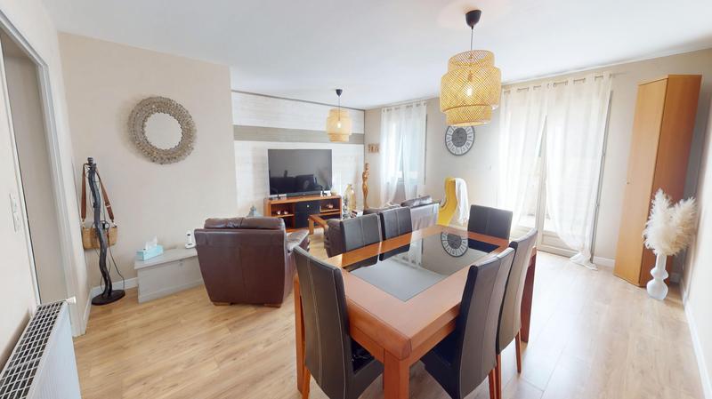 Maison - 138 m² - 6 pièces