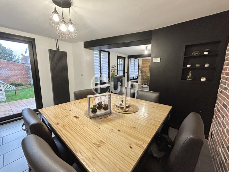 Maison - 110 m² - 5 pièces