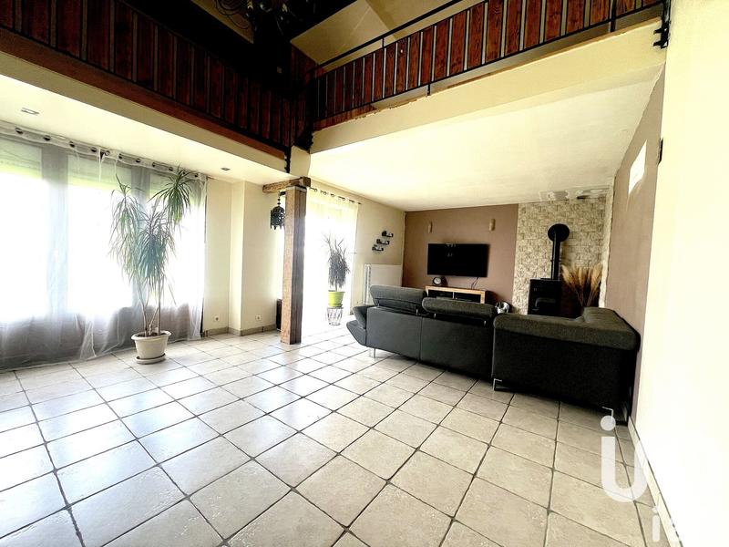 Maison - 172 m² - 8 pièces