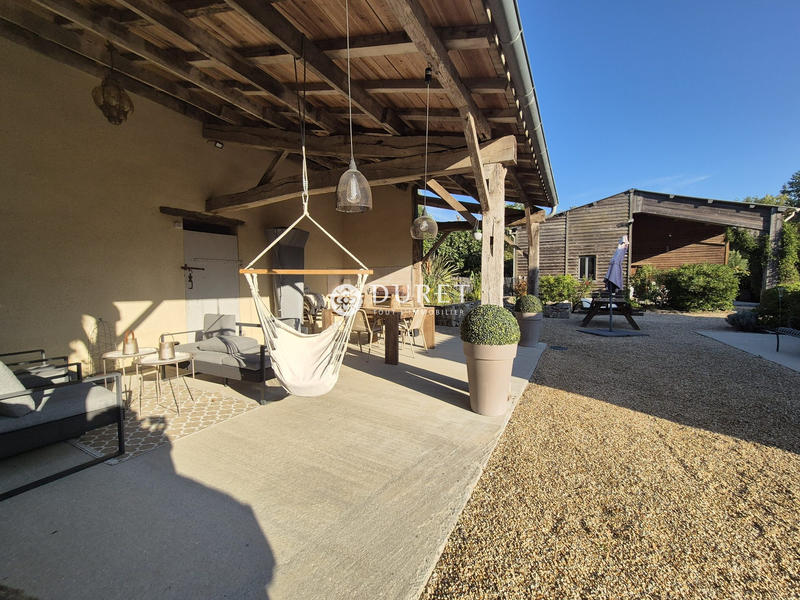 Villa - 359 m² - 11 pièces