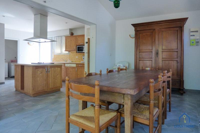 Maison - 151 m² - 7 pièces