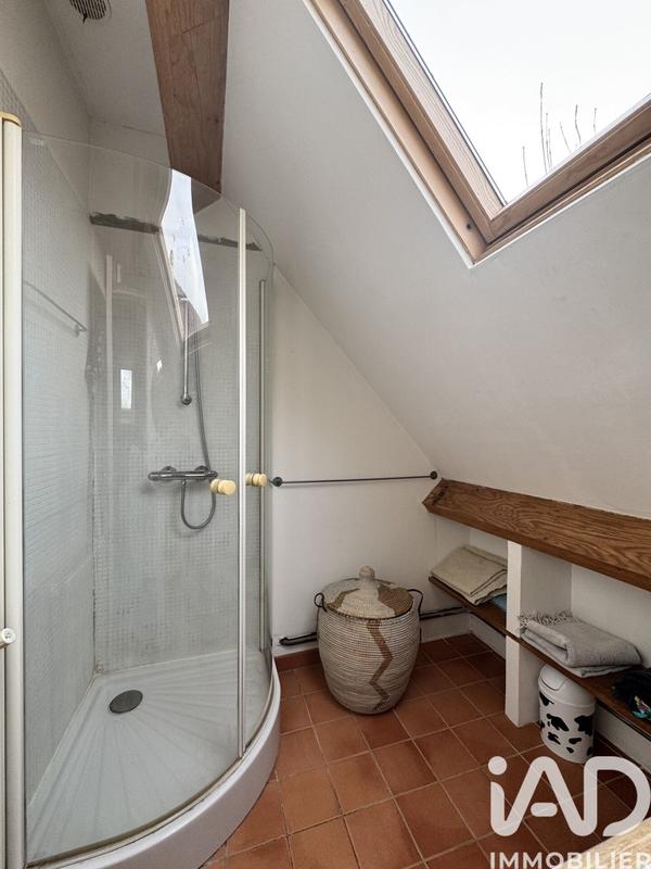 Maison - 155 m² - 8 pièces