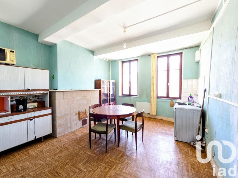 Maison - 184 m² - 8 pièces