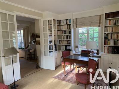 Maison - 187 m² - 7 pièces