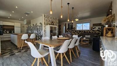 Maison - 135 m² - 6 pièces