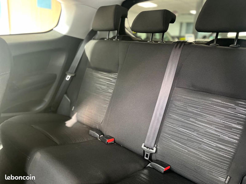 Peugeot 208 1.6 Blue Hdi 75ch Access