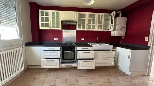 Appartement - 89 m² - 5 pièces