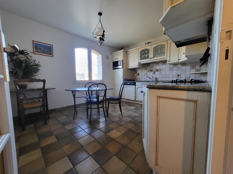 Maison - 166 m² - 6 pièces