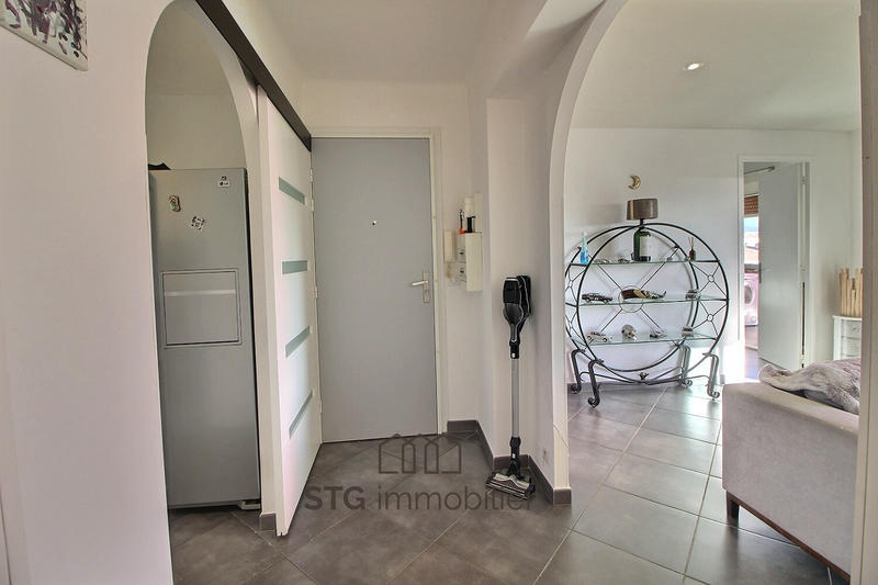 Appartement - 75 m² - 4 pièces