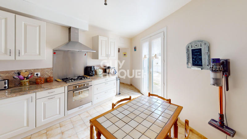 Maison - 148 m² - 6 pièces