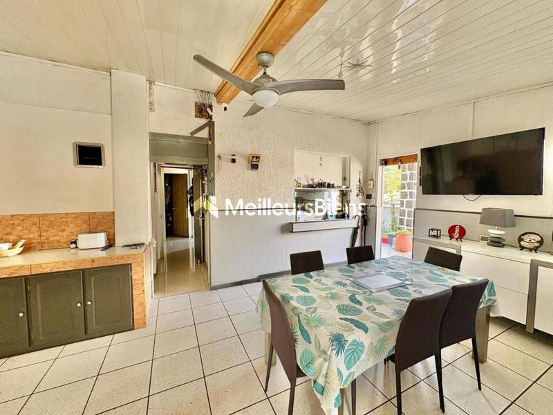 Propriété - 352 m² - 15 pièces