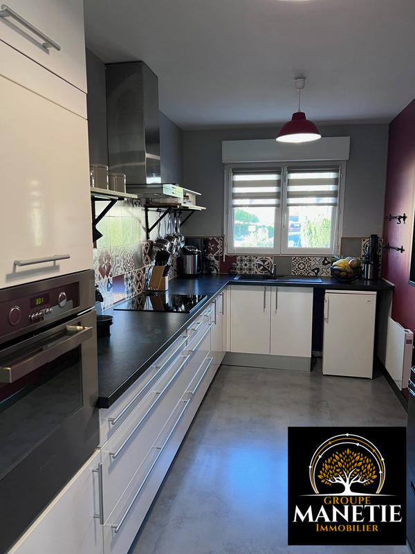 Maison - 88 m² - 5 pièces