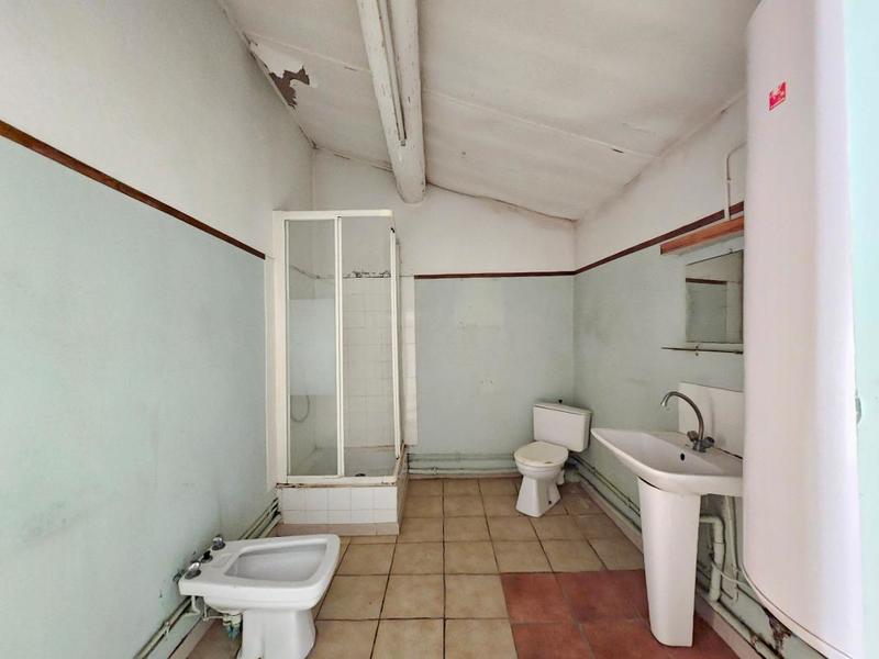 Mas - 272 m² - 8 pièces