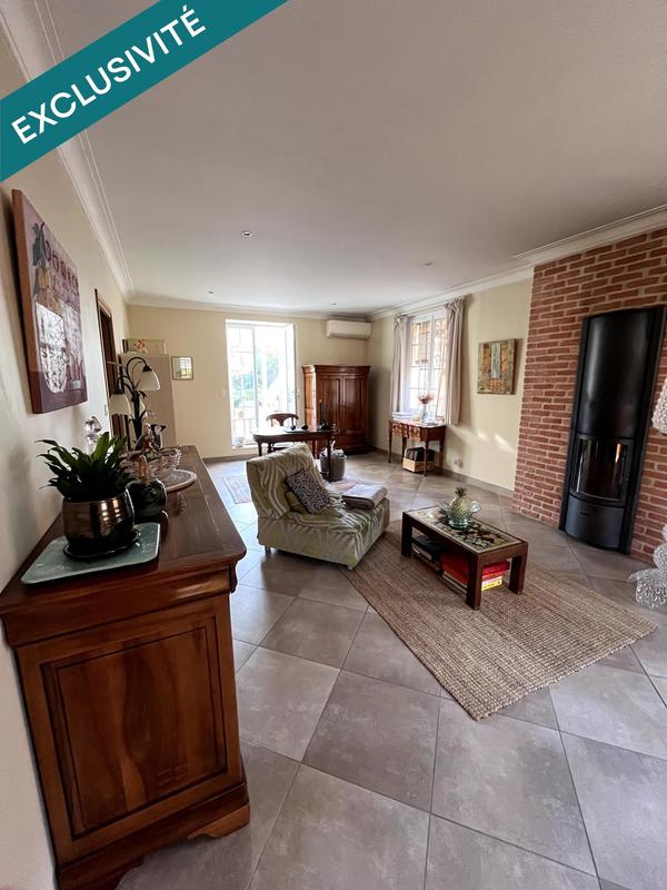 Villa - 260 m² - 8 pièces