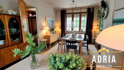 Maison - 105 m² - 6 pièces