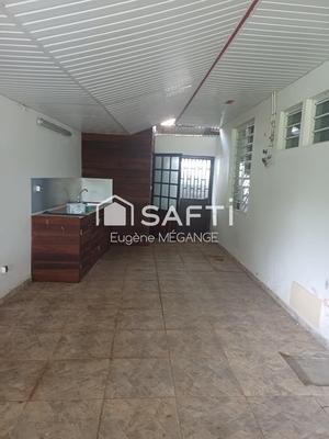 Propriété - 195 m² - 7 pièces