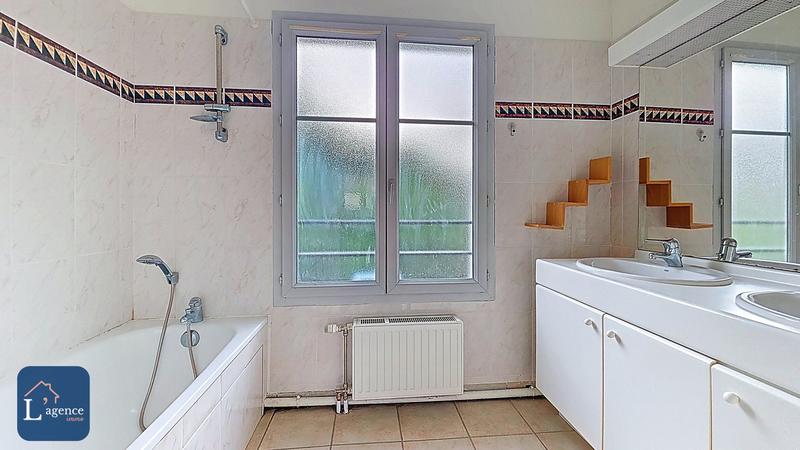 Maison - 103 m² - 5 pièces