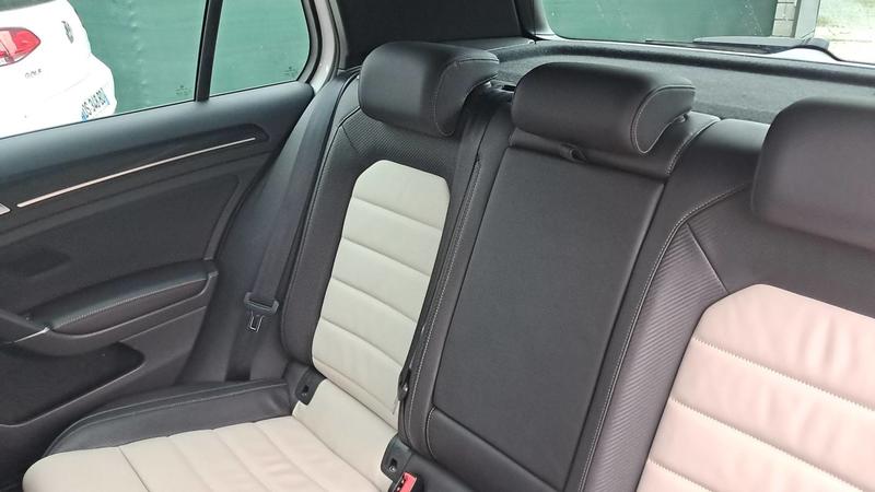 Volkswagen Golf 2.0 TFSi 300 Dsg7 R - Automatique