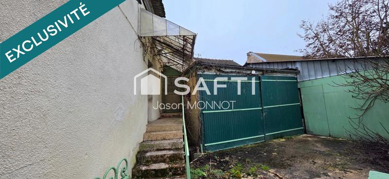 Maison - 90 m² - 5 pièces