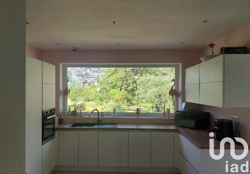 Maison - 273 m² - 8 pièces