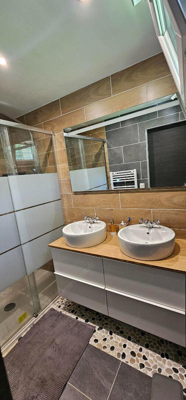 Maison - 141 m² - 8 pièces