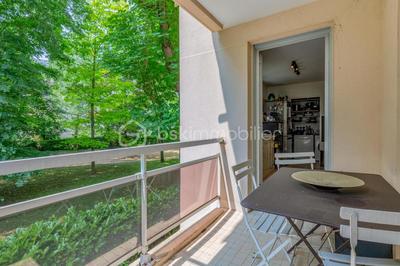 Appartement - 93 m² - 4 pièces