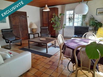 Maison - 200 m² - 7 pièces