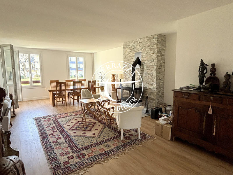 Appartement - 139 m² - 5 pièces