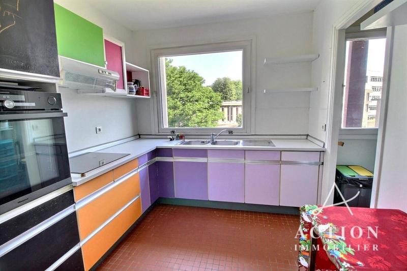 Appartement - 77 m² - 3 pièces