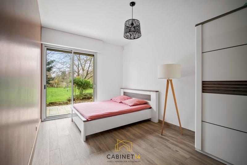 Maison - 328 m² - 8 pièces