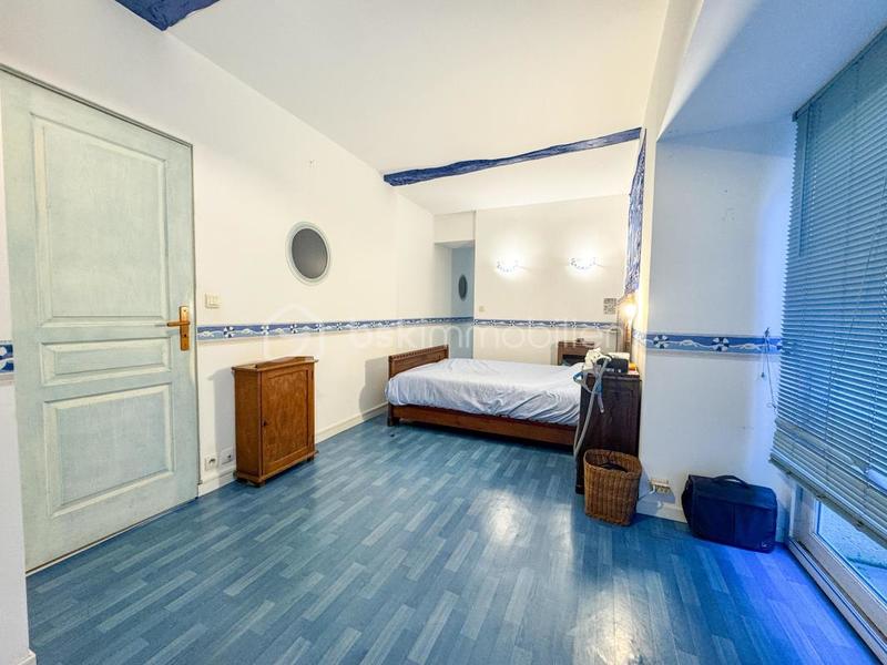 Longère - 214 m² - 6 pièces