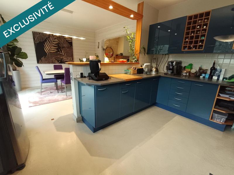 Maison - 183 m² - 7 pièces