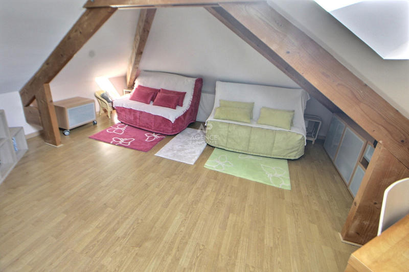 Maison - 185 m² - 7 pièces