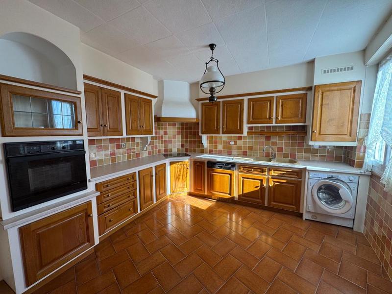 Appartement - 80 m² - 3 pièces